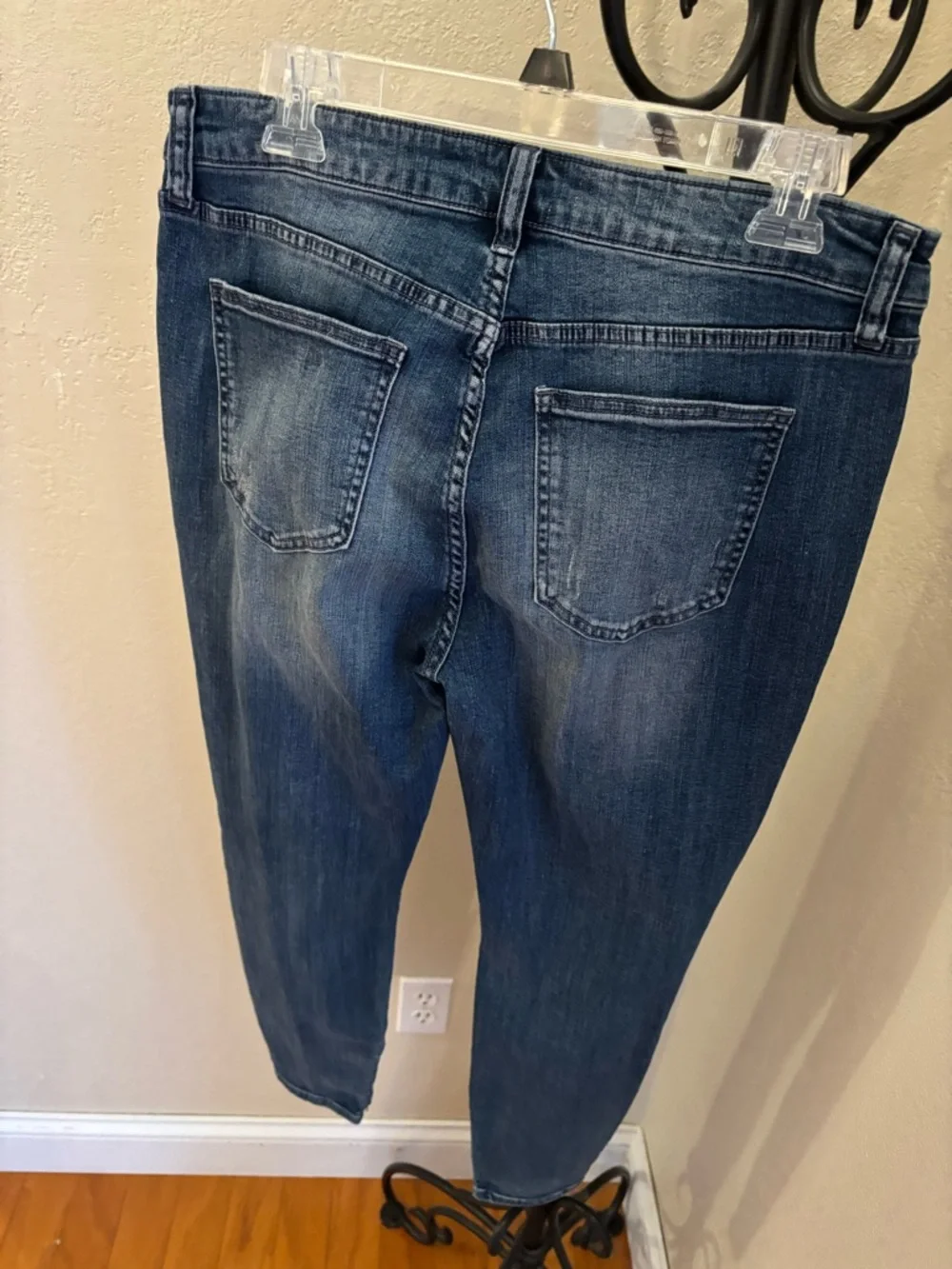pistola‎ Distressed Indigo Jeans Zipper detail at ankles 💙Size 31